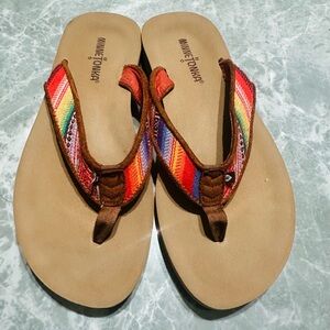 Minnetonka Wedge Thong Sandals Womens Tribal Women’s Sandals SZ 7